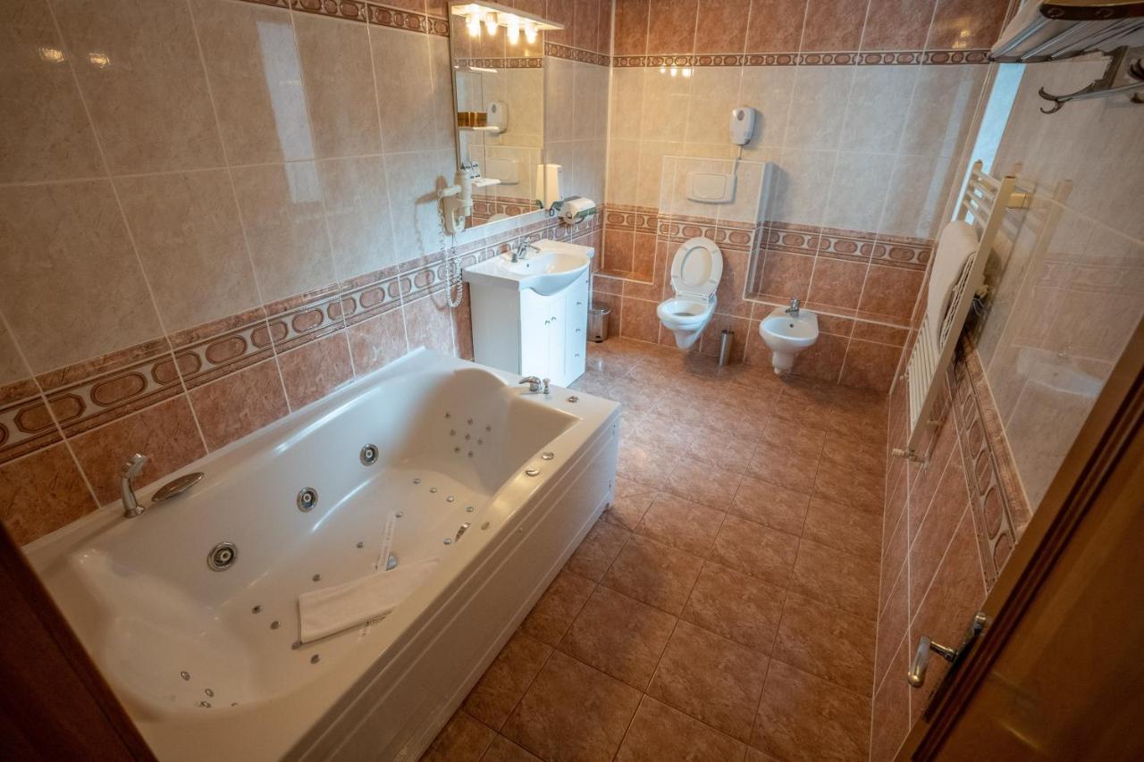 Pensiunea Sura Dacilor - Alex Poiana Brasov Exterior foto